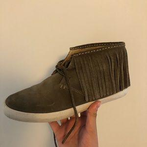 Frye sneakers size 8 worn 2x perfect condition